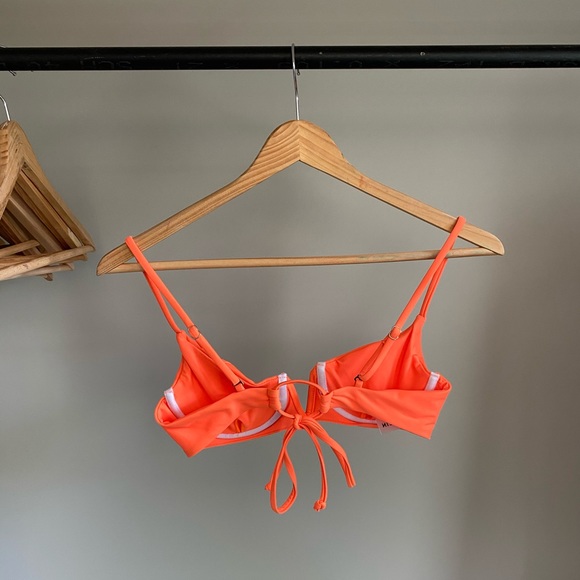 V Underwire Neon Orange Bikini Top - SHEIN Size S - Picture 3 of 5